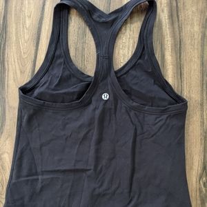 Lululemon cool racerback tank Sz 4